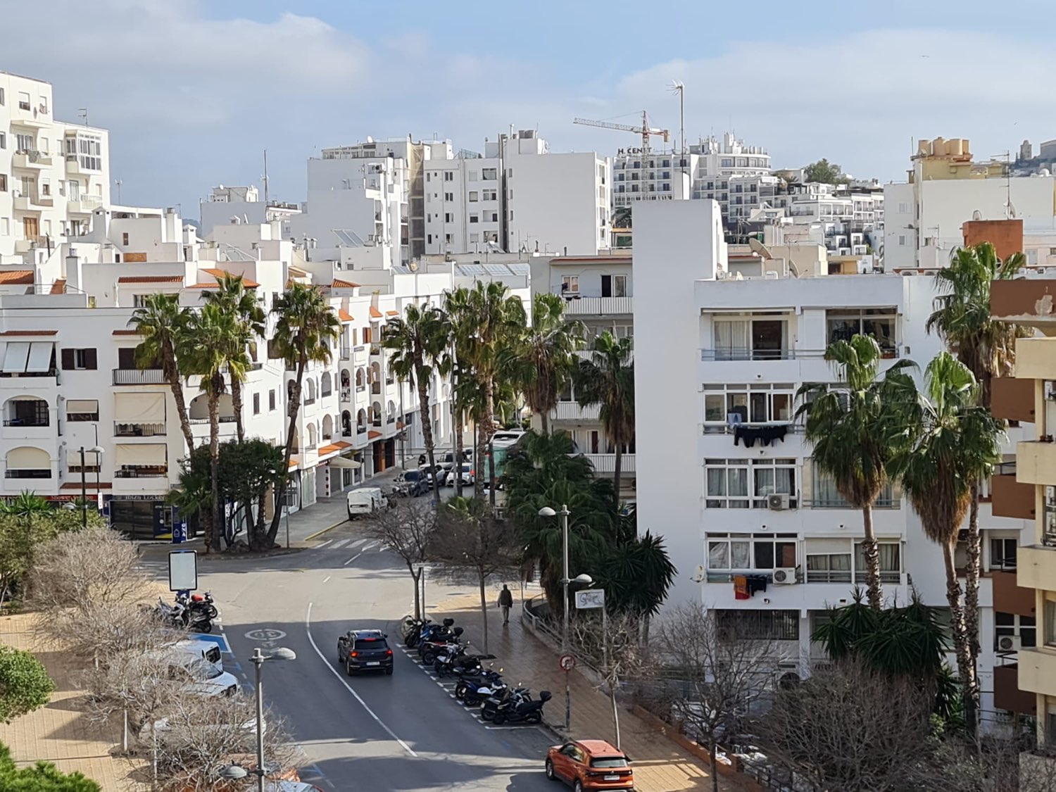 Luminoso y Amplio Apartamento Cerca de la Playa de Figueretes